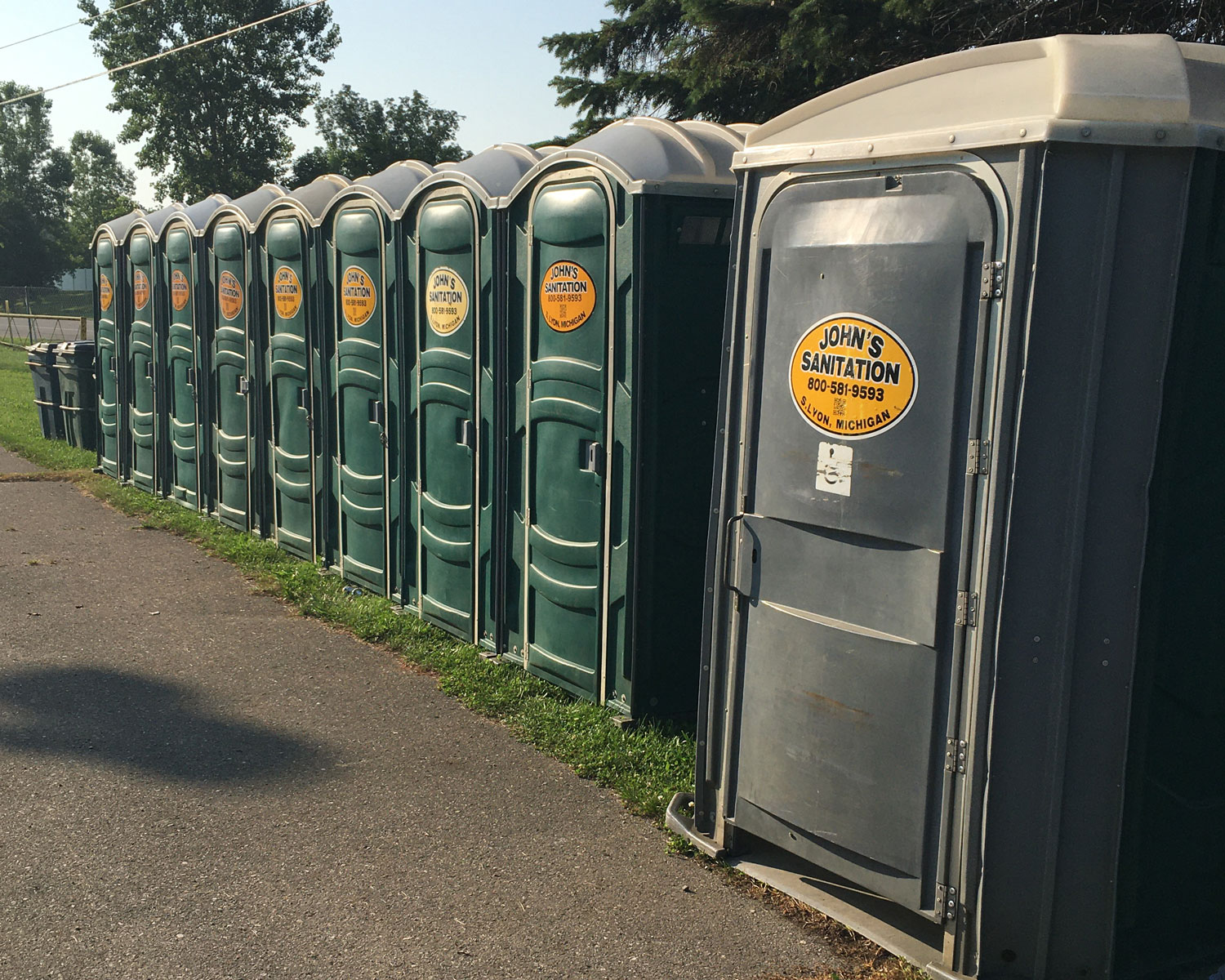 Portable Toilet Rental Services | Michigan | John's Sanitation